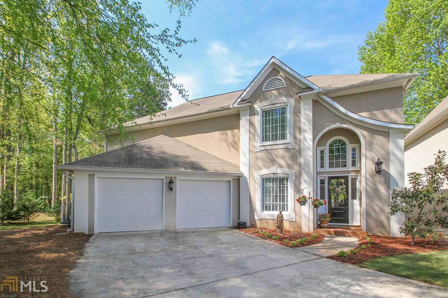 6 Village Bush Real Estate Group